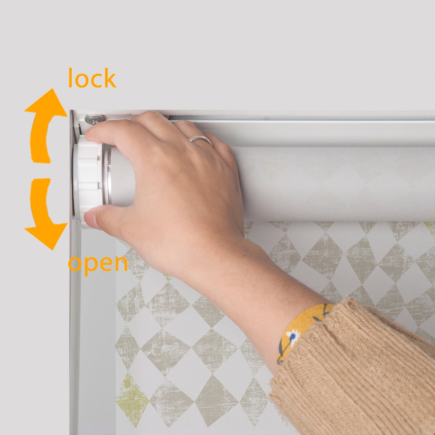 PERSIANA AJUSTABLE SIN PERFORACION DE PARED