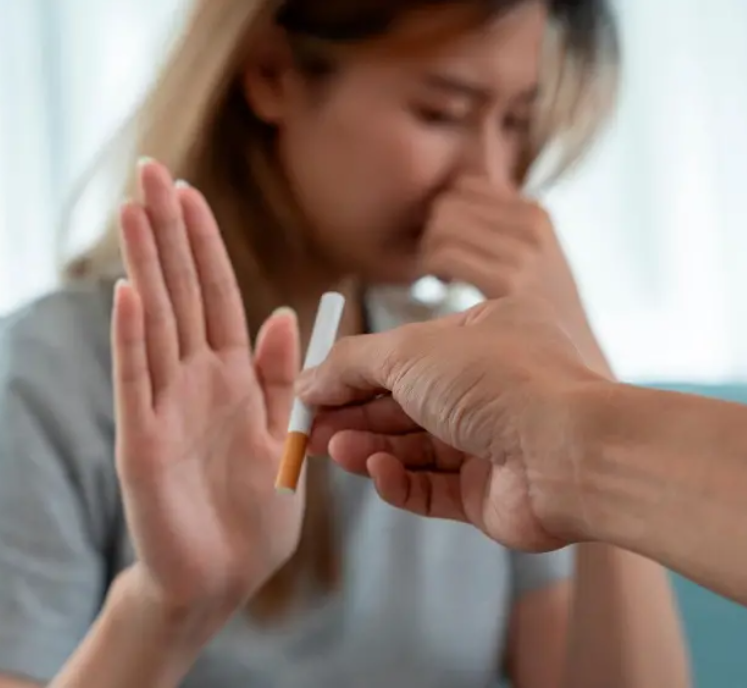Personas que han fumado o están dejando de fumar.