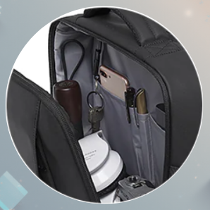 Su material impermeable mantiene tus pertenencias seguras, sin sacrificar el look profesional y moderno que te distingue.