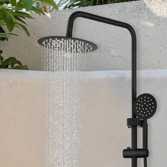 Experiencia tipo lluvia: flujo envolvente, suave y relajante.